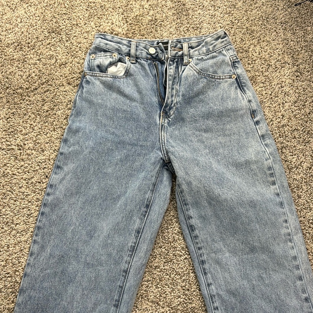 White fox jeans